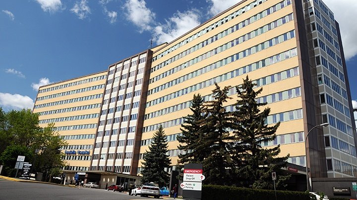 بهترین بیمارستان کانادا در شهرهای کانادا، تورنتو و مونترال 