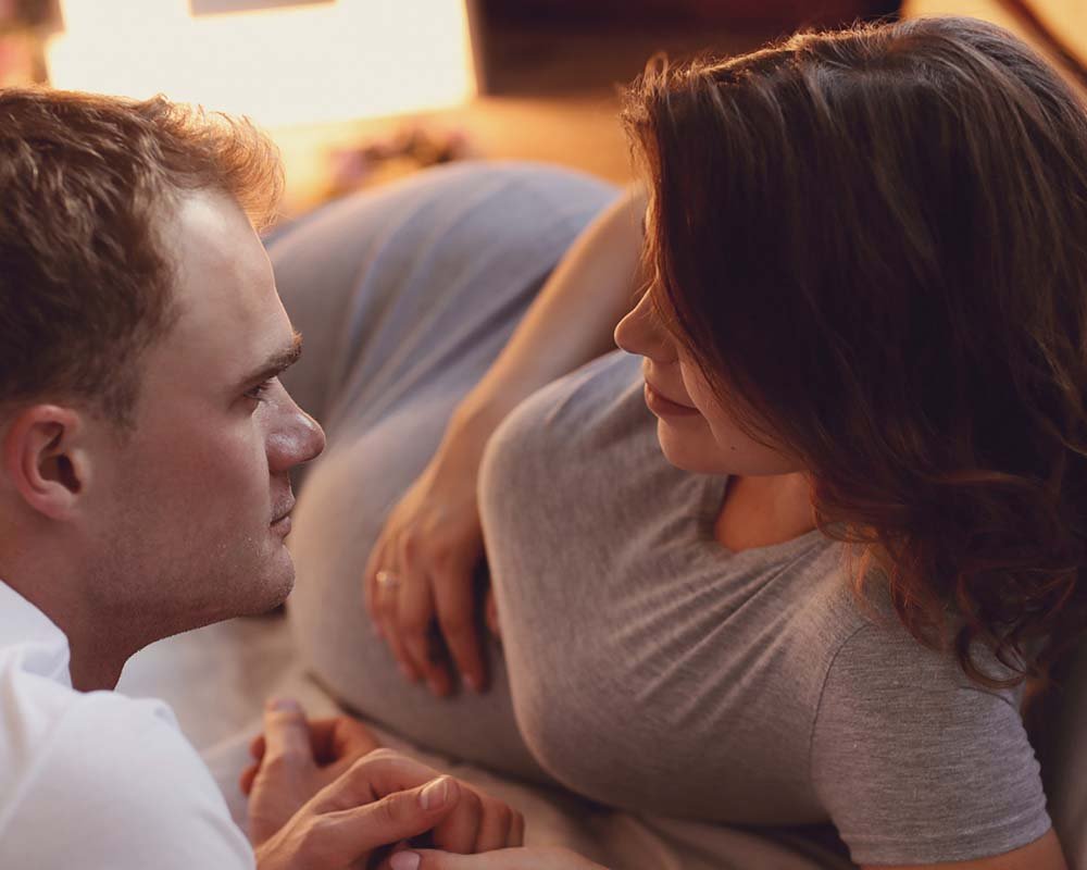 ایا با تولد فرزند در کانادا ویزای توریستی به اقامت دائم تبدیل میشود؟